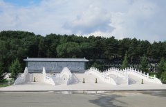 一面墙，一道景：九龙照壁浮雕景墙的诗画之美