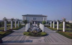 E尊国际人的一天