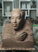 赵树理纪念雕像：文脉传承与创作精神的永恒丰碑